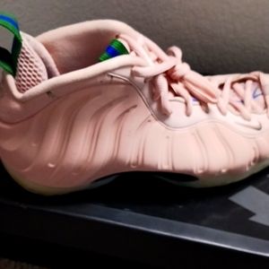 Nike Foamposite 8.5
